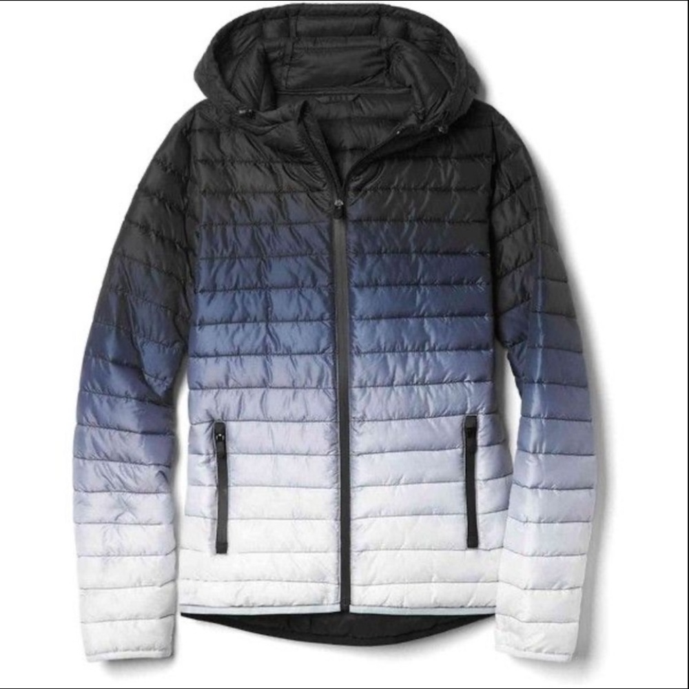 GAP l Women’s Ombré Zip Up Puffer Jacket with Hood